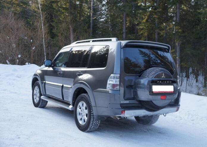 mitsubishi pajero 2008