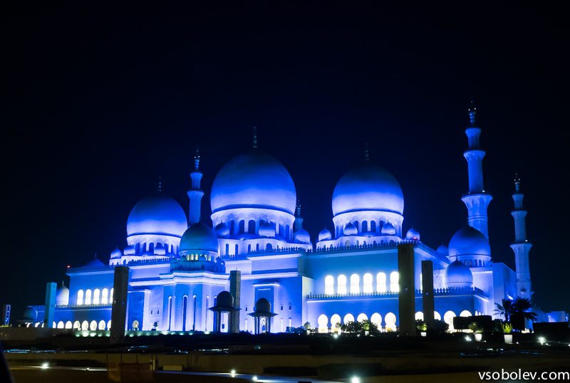 Sheikh Zayed Grand Мечеть в Абу-Даби