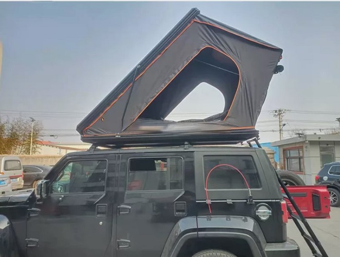 Угловая палатка на крышу