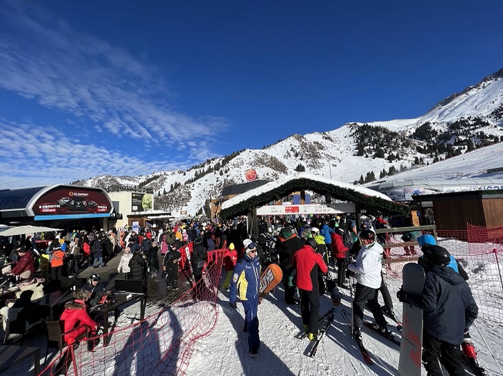 Открытие горнолыжного сезона на Чимбулаке